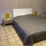 Geraeumiges Ganzes 90 M Zwei Schlafzimmer Wlan Privat Parkplatz Grosse Kueche Mit Essbereich Badewanne Waschmaschine Spuelmaschine Gesamte Gehoert Ihnen 아파트 뒤스부르크